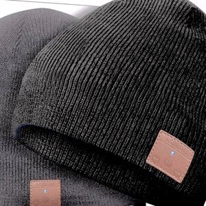 Beanie Knit NEW Black One Size New Sealed Unisex Men or Women Bluetooth